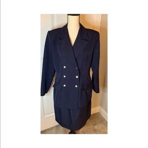 90’s Vintage ISB Pent-striped Suit Navy/White Size 14